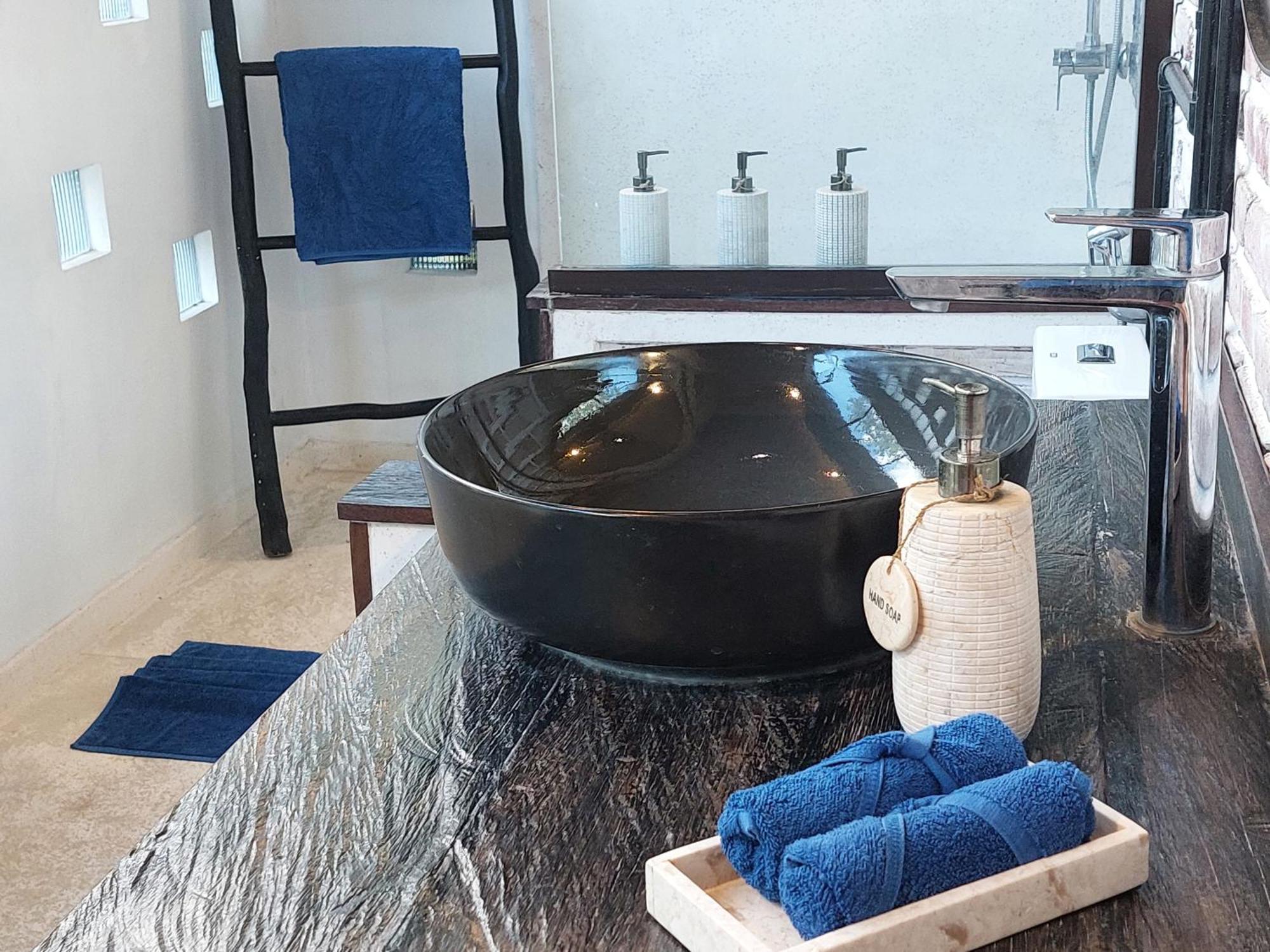 Spaces Bali Unique Boutique Hotel Munggu Номер фото